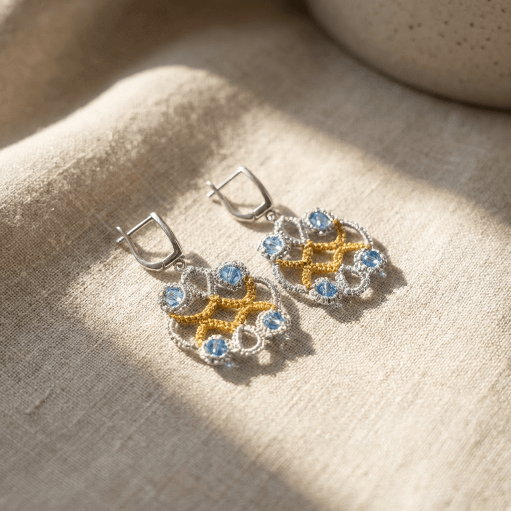 Серьги фриволите ручной работы с кристаллами - Product shots