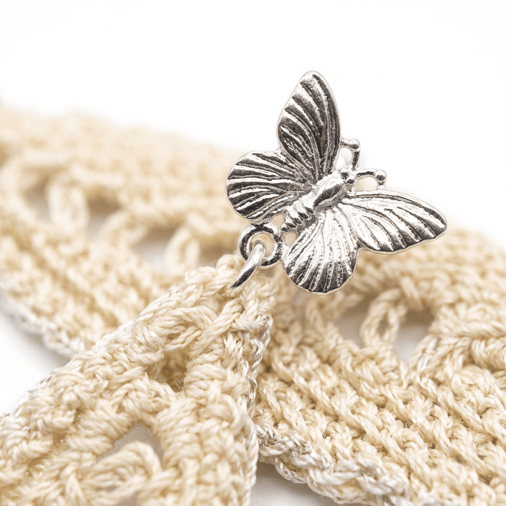 Серьги фриволите «Бежевое перышко» длинные ажурные - Product shots