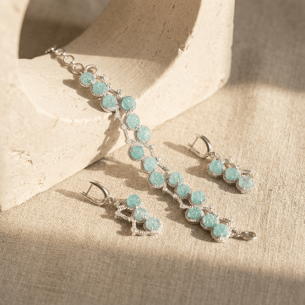 Комплект серьги и браслет фриволите 'Мятный лед' - Mint-green silver lace jewelry set