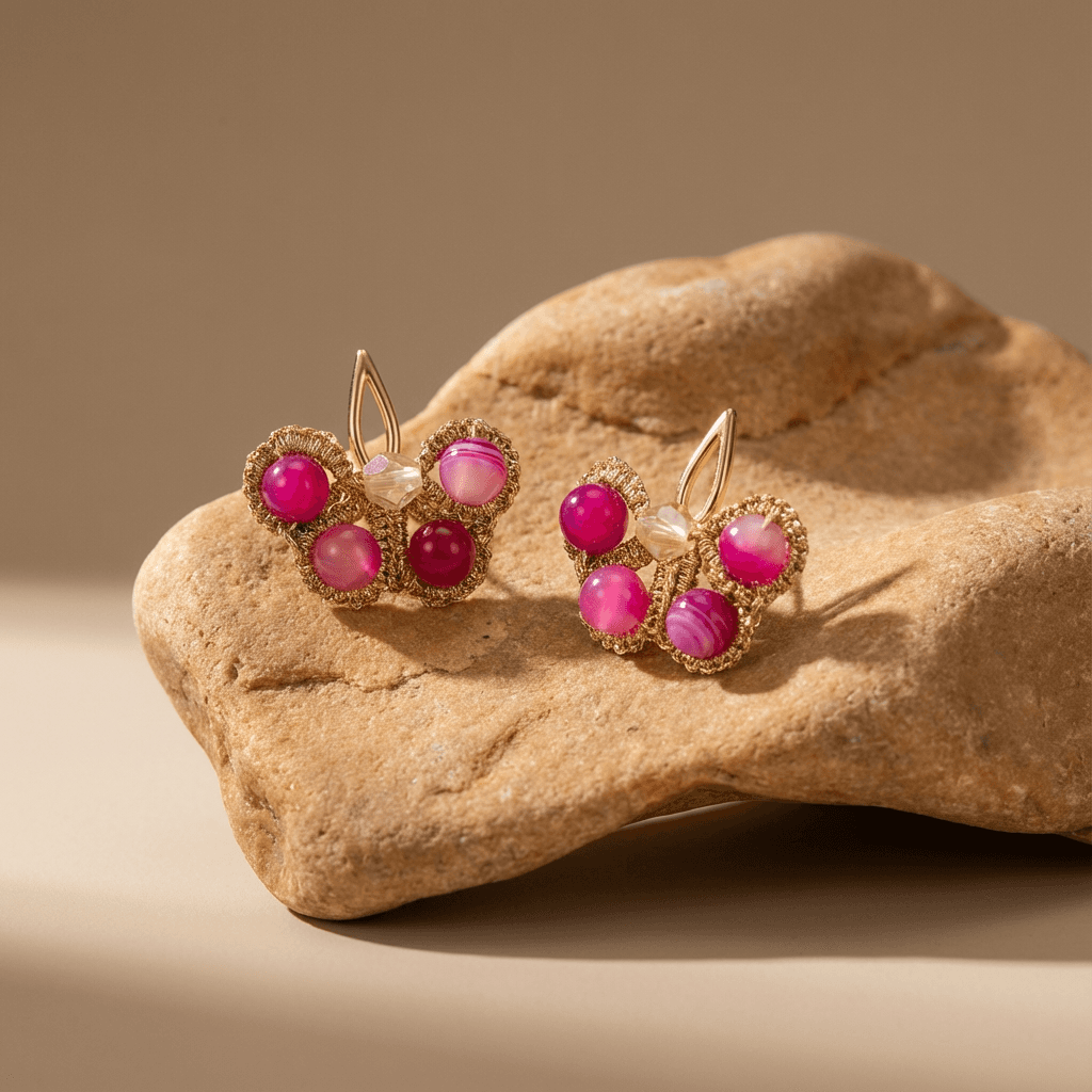 Серьги-бабочки ручной работы в технике анкарс - Magenta butterfly metallic lace earrings