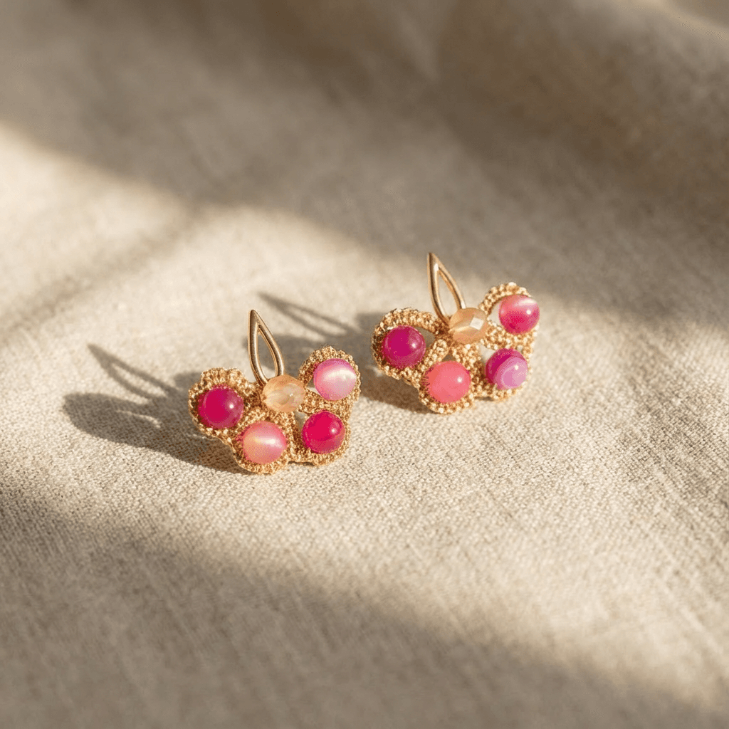 Серьги-бабочки ручной работы в технике анкарс - Magenta butterfly metallic lace earrings