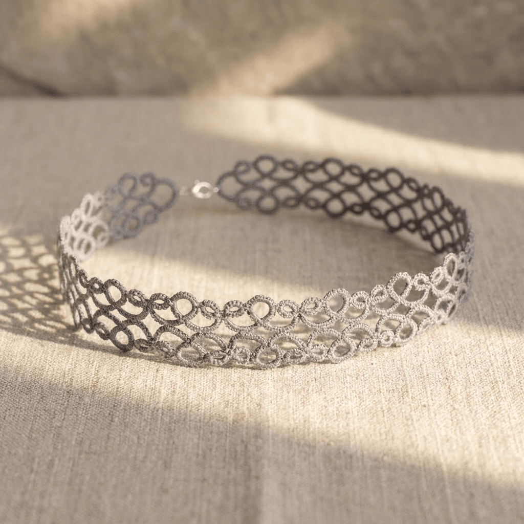 Кружевной чокер колье в технике фриволите - Product shots